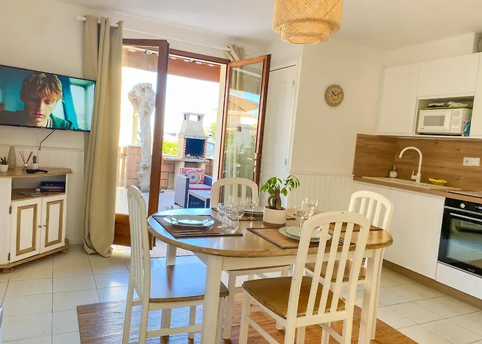 Dydy Haven - Maison De Vacances A Vias Plage, Piscine, Mer Et Climatisation