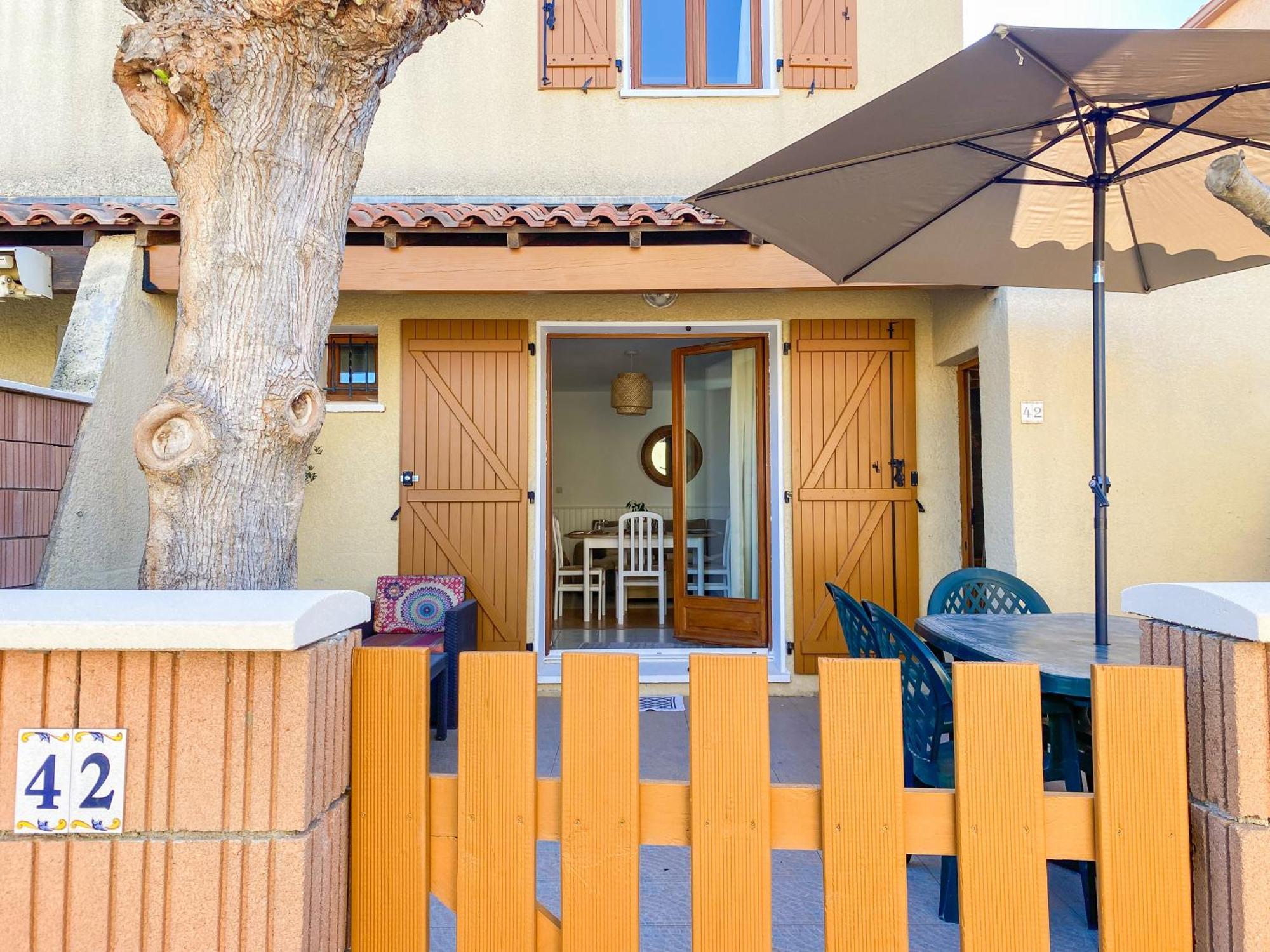 Dydy Haven - Maison De Vacances A Vias Plage, Piscine, Mer Et Climatisation Holiday home *